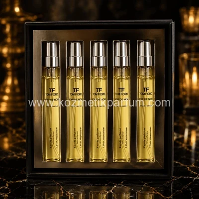 Tom Ford Noir de Noir Çanta Seti ( 5 x 7,5 ml ) Parfüm