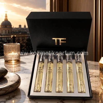 Tom Ford Tobacco Vanille Çanta Seti ( 5 x 7,5 ml ) Parfüm
